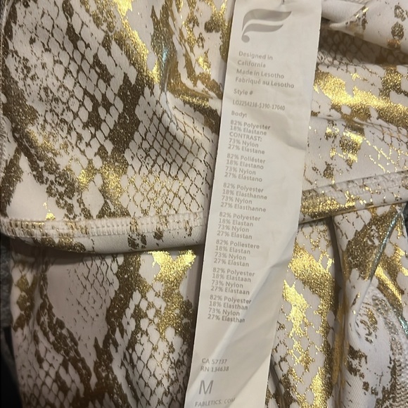 Fabletics Define PowerHold High-Waisted 7/8 Legging in Copper Foil Snake Medium - Picture 4 of 11